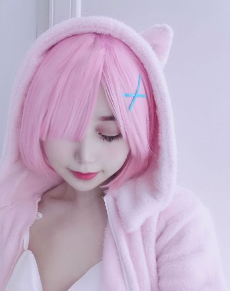 《继父与母女》_BD英语免费在线播放